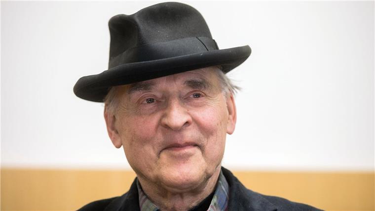 Verurteilt und gefeiert: Der „Sprayer von Zürich“ zum 85. „Nur fliegen kann er nicht“ heißt eine neue Biografie über Graffiti-Künstler Harald Naegeli. (Archivbild)