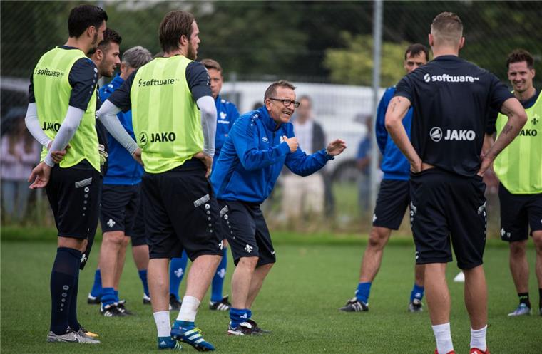 Bundesliga-Check: Darmstadt, das Wagnis ohne Wagner Ob Darmstadt-Trainer Norbert Meier die selben Kräfte der Lilien freisetzen kann wie sein Vorgänger ist fraglich.