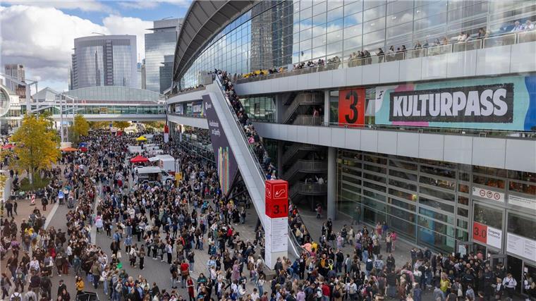 Große Nachfrage zur Frankfurter Buchmesse Ob es dieses Jahr auch so voll wird?