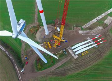 Obwohl das Stadtgebiet 87,3 Quadratkilometer groß ist, kämen nur zwei Flächen infrage, auf denen weitere Anlagen stehen könnten.