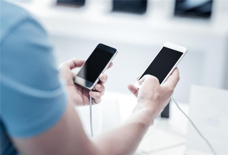 Offline vergleichen und ausprobieren, dann aber online bestellen. Diese Vorgehensweise ist nicht nur dem stationären Handel gegenüber ziemlich unfair, sondern treibt den Fußabdruck für diesen Kauf steil nach oben.
