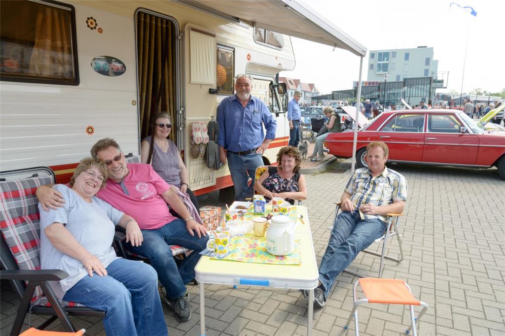 Oldtimertreffen und Bauernmarkt im Schaufenster Fischerhafen. Foto: Schimanke