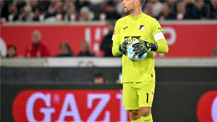 Ein Jahr im DFB-Amt: Tüftler Nagelsmann trotzt Ausfällen Oliver Baumann, Hoffenheims Nummer 1, steht vor seinem DFB-Debüt.