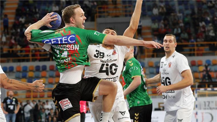 WM-Titel verpasst: SC Magdeburg unterliegt Veszprém Omar Ingi Magnusson war mit sieben Treffern bester Magdeburger Torschütze im Finale.