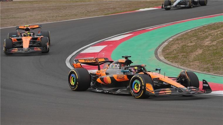 Verstappen von McLaren deklassiert: „Wir sind besorgt“ Oscar Piastri gewann in China vor McLaren-Teamkollege Lando Norris.