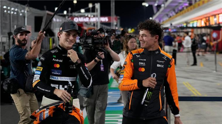 Cool wie ein Gefrierfach: McLarens WM-Stoiker Piastri Oscar Piastri (l) und Lando Norris