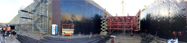Der Hafentunnel wächst und wächst Panoramaaufnahme aus dem Baudock 5 des Hafentunnels.