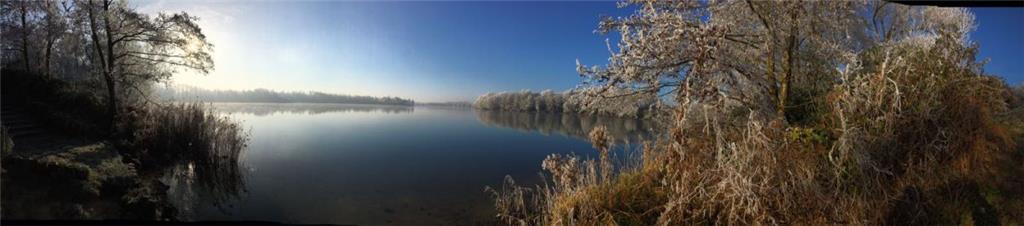 Panoramablick über den Stoteler See. 