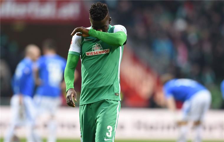 Papy Djilobodji droht eine Sperre von drei Spielen. Foto Jaspersen/dpa
