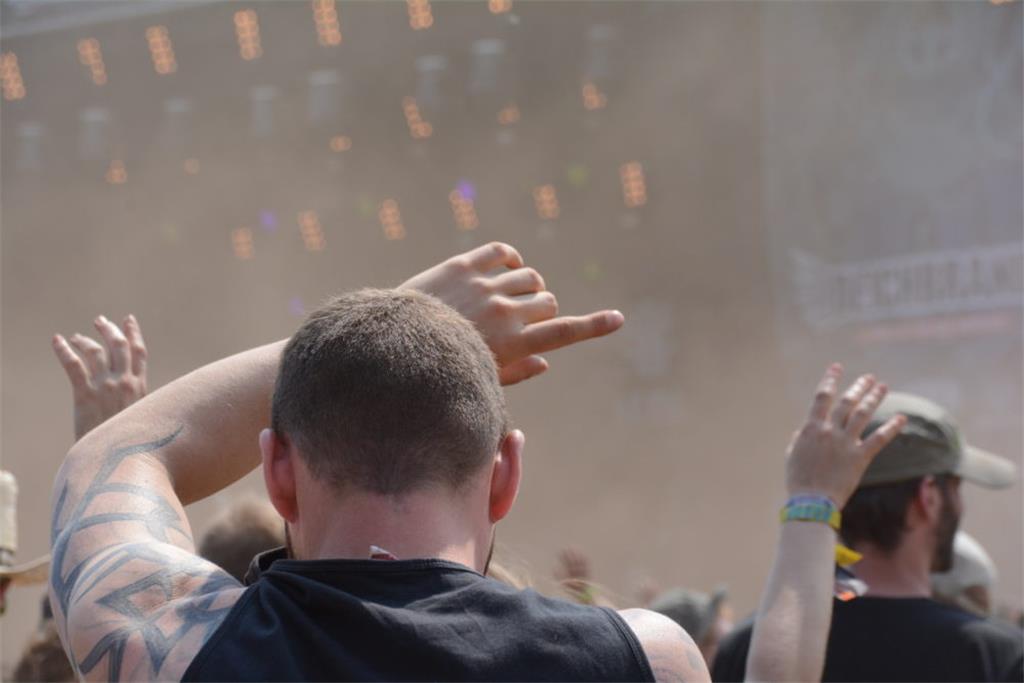 Party ohne Ende:  Rogers rockte die Bühne. Foto: Maffiotte