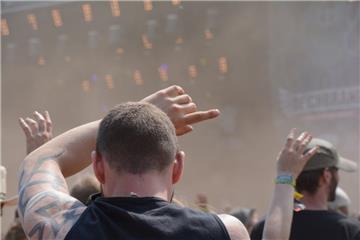 Party ohne Ende:  Rogers rockte die Bühne. Foto: Maffiotte
