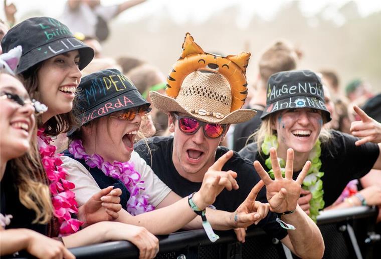Partystimmung beim Hurricane-Festival 2022.