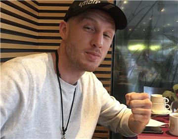 Pascal Schroth am Sonntagmorgen optimistisch beim Frühstück.