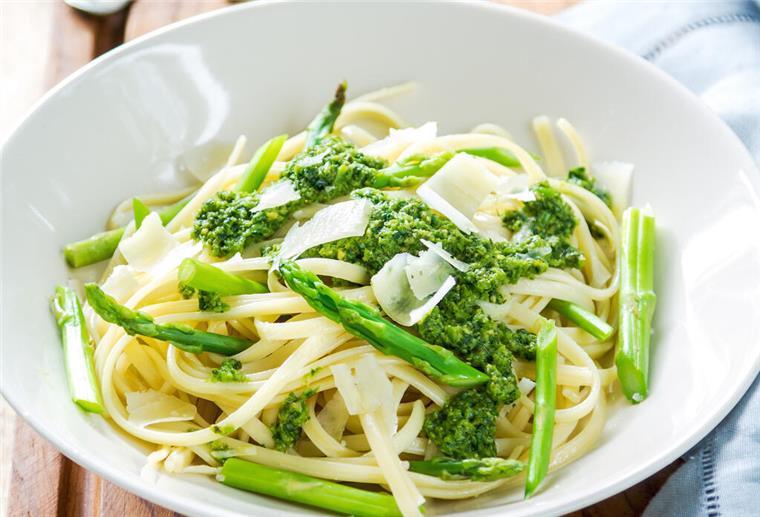 spargel nudel gericht