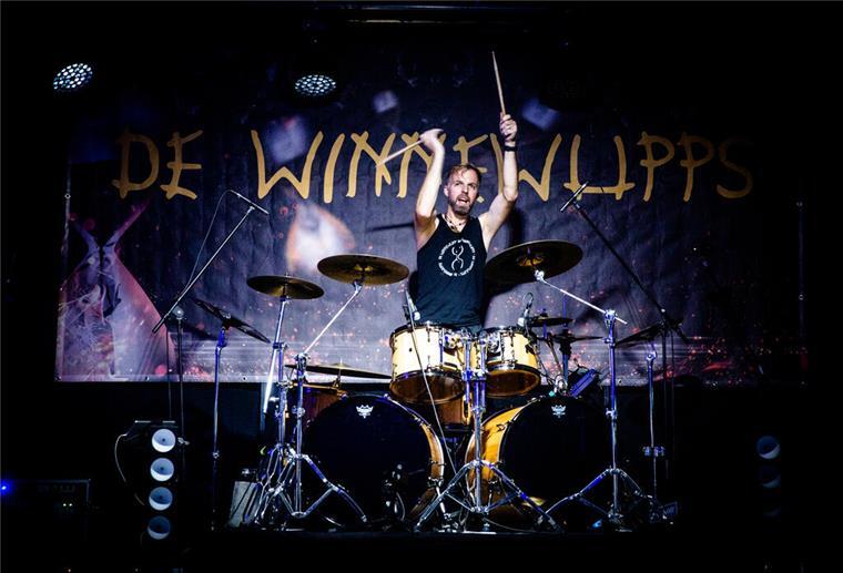 Plattdeutsch-Metal aus der Wesermarsch Drummer