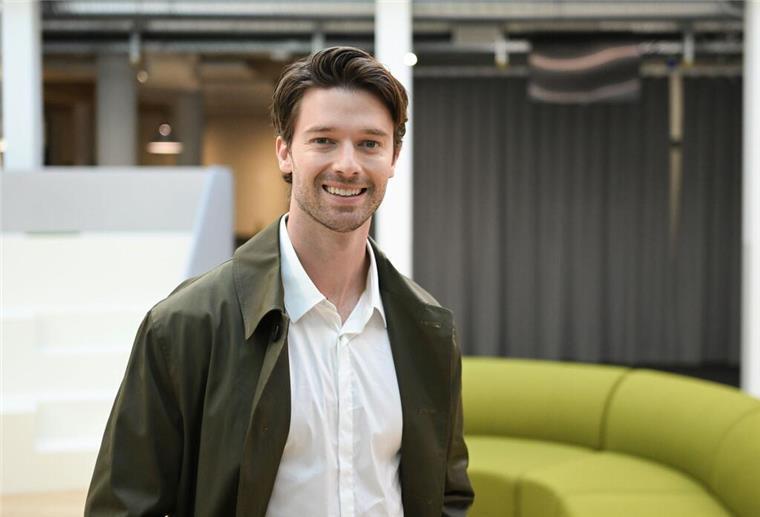 Die Sünden der Superreichen: Das Phänomen „The White Lotus“ Patrick Schwarzenegger lobt Regisseur Mike White.
