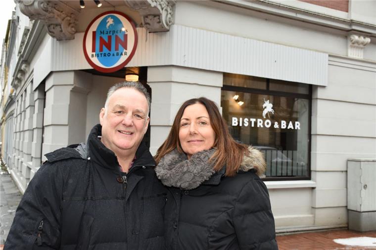 Deutsch-englische Leidenschaft: Ehepaar eröffnet Bistro-Bar Marper’s Inn im Goethequartier Paul und Andrea Marper haben das Marper’s Inn in den renovierten und umgebauten Räumen des ehemaligen Restaurants La Cigale eröffnet.