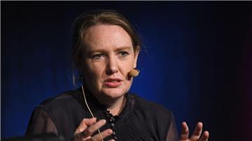 Paula Hawkins‘ „Die blaue Stunde“ ist Kunstkrimi, Psychothriller und Landschaftskrimi in einem. (Archivbild)