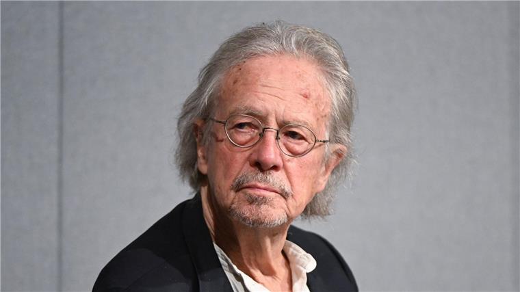 Was das Literatur-Frühjahr verspricht Peter Handke hat ein Stück für die Bühne verfasst. (Archivbild)