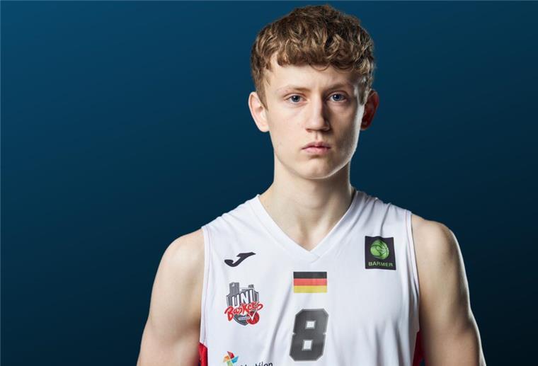 Eisbären Bremerhaven verpflichten Spielmacher-Talent Peter Hemschemeier erreichte in der Saison 2021/2022 mit Paderborn die Playoffs.