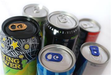 Pflanzlich, natürlich, clean: „Healthy“ Energydrinks werben mit Gesundheit. 
