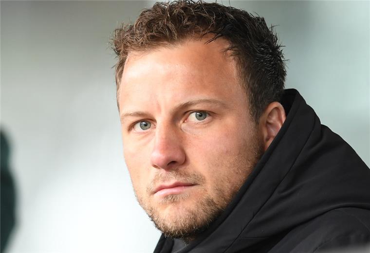Philipp Bargfrede könnte am Montag in Heidenheim sein letztes Spiel für Werder Bremen machen.