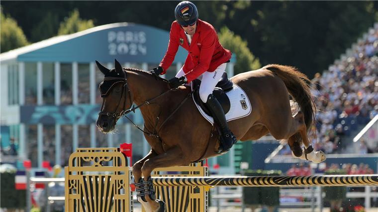 Nur zwei deutsche Springreiter erreichen Olympia-Finale Philipp Weishaupt erreicht als Letzter das Finale.
