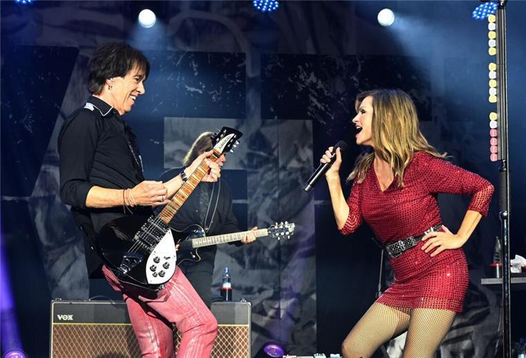 Neue Sängerin - Fans feiern Roxette in München Philipsson steht wie Gessle seit Jahrzehnten auf der Bühne.