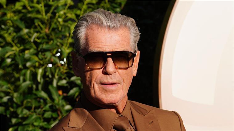 Opa Pierce Brosnan schwärmt von James-Bond-Zeit und Kuchen Pierce Brosnan erinnert sich gern an seine Zeit als 007 zurück. (Archivfoto)