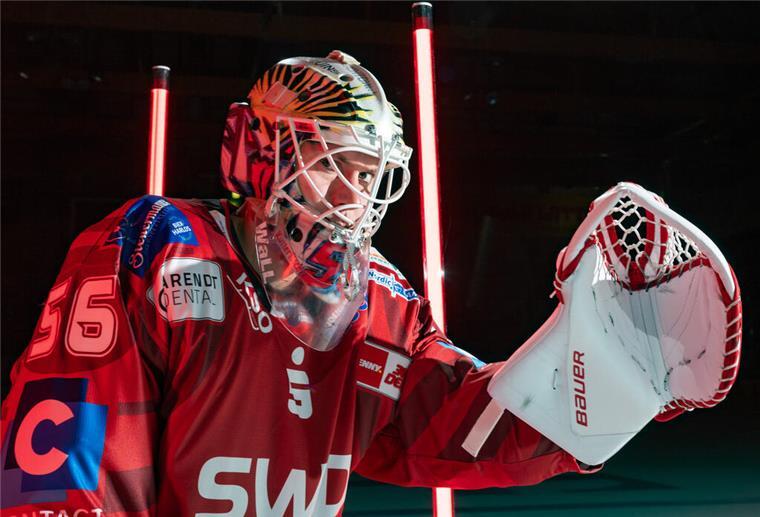 Pinguins-Spiel wird live im Free-TV gezeigt Pinguins-Keeper Maximilian Franzreb freut sich schon auf den Saisonstart.