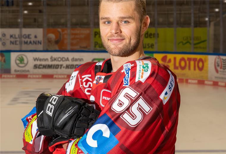 Nach Schockmoment am Freitag: Pinguins geben leichte Entwarnung bei Christian Wejse Pinguins-Stürmer Christian Wejse