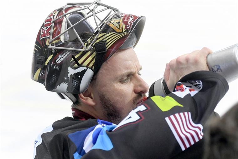 Pinguins-Torwart Tomas Pöpperle hielt bereits zum dritten Mal in dieser Saison seinen Kasten sauber.