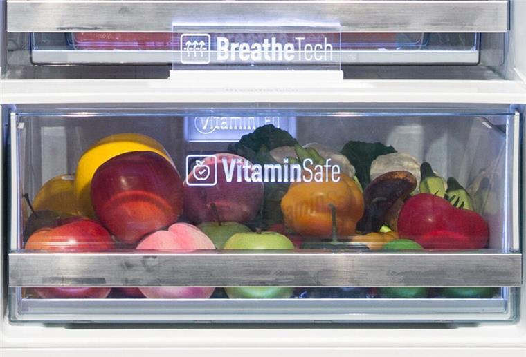 Schimmelgefahr bei Hitze: So bleiben Lebensmittel länger frisch Plastik raus, Luft rein: Obst und Gemüse sollte lieber luftig als in geschlossenen Verpackungen aufbewahrt werden.