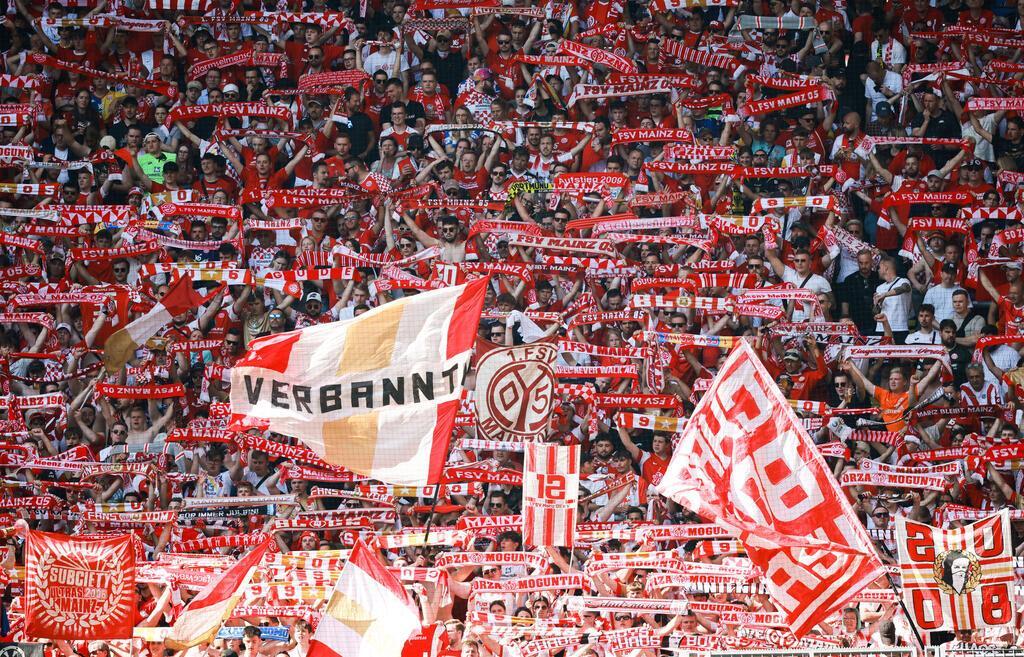 Platz 2: FSV Mainz 05. 15,40 Euro für ein Bier, ein Softgetränk und zwei Bratwür...