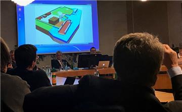 Politiker ließen sich jetzt über die Pläne für die Nutzung des Werftgeländes in Brake informieren. 