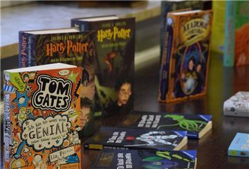 Jugendbücher am Vorlesetag in der Oberschule.