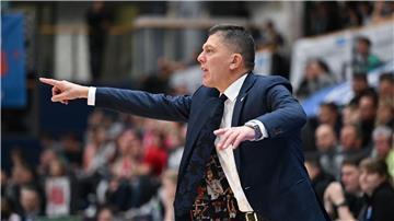 Predrag Krunic und die Oldenburger Basketballer reisen im Pokal nach Bremen.