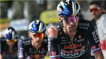 Primoz Roglic war auf der zwölften Etappe wenige Kilometer vor dem Ziel gestürzt.