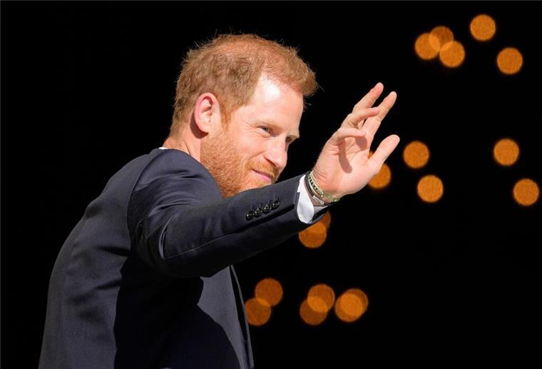 Prinz Harry feiert Jubiläum der Invictus Games in London Prinz Harry trifft zu einem Dankesgottesdienst in der St.-Paul’s-Kathedrale ein.