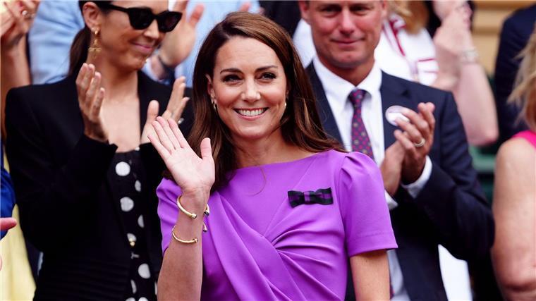 Pokal von Prinzessin Kate - Alcaraz triumphiert in Wimbledon Prinzessin Kate besuchte das Wimbledon-Finale und wurde bejubelt.