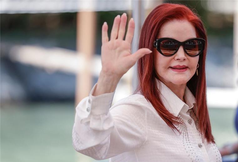 Priscilla Presley: „Elvis hat mir sein Herz ausgeschüttet“ Priscilla Presley bei den Filmfestspielen in Venedig.