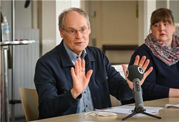 Professor Matthias Stauch sieht gute juristische Chancen für die Magistratsreform.