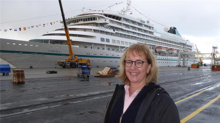 Das Ende einer Ära: Bremerhavens Kreuzfahrtterminal wechselt den Betreiber Prokuristin Andrea Kamjunke schließt ihre Arbeit für das Columbus Cruise Center Bremerhaven (CCCB) mit einem guten Ergebnis für das Jahr 2024 ab.