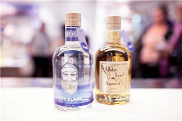 Osteland Aquavir und HEIN Klarer Schnaps von HEIN – dein Norden.