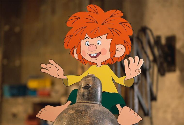 Kobold-Comeback: Wann der neue Pumuckl-Film ins Kino kommt Eine
Die Zeichentrickfigur Pumuckl sitzt auf einer Lampe. Im Herbst kommt ein neuer Film mit dem kleinen Kobold in die Kinos.