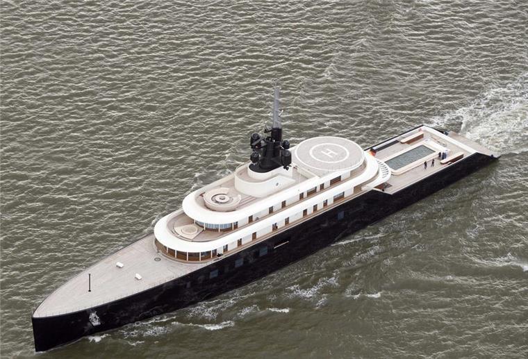 Kreuz und quer durch die Nordsee: Werft testet Superyacht „Celerius“ Werft testet Superyacht „Celerius“ vor der Nordseeküste