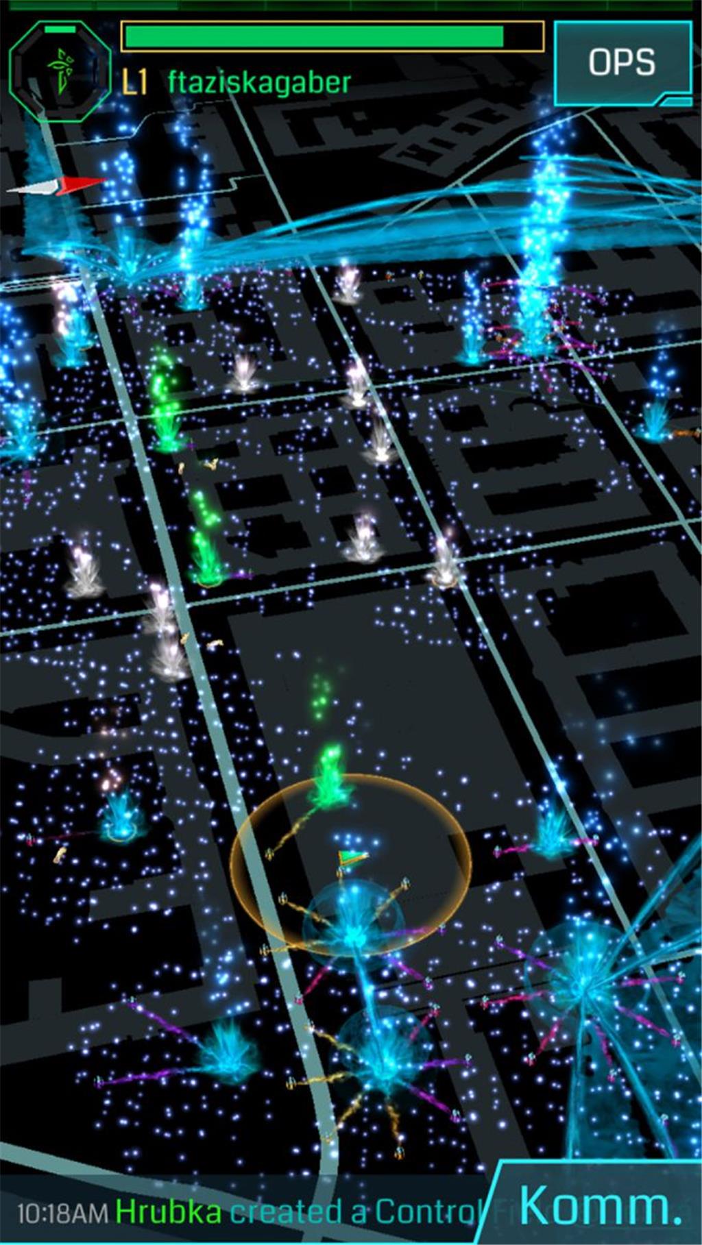 &quot;Pokémon Go&quot; wäre gar nicht möglich gewesen ohne &quot;Ingress&quot;. Entwickler Niantic versuchte zunächst damit, ein Spiel mit sogenannter Augmented Reality zu schaffen. In &quot;Ingress&quot; werden seit 2013 Spieler zu Agenten, die Portale in ihrer Umgebung hacken können, um sie für ihr Team einzunehmen. Diese Kernmechaniken haben es auch in &quot;Pokémon Go&quot; geschafft. Auch optisch ähneln sich die Spiele in einigen Punkten, etwa die Kartenansicht oder der suchende Kreis um den Spieler herum. Atmosphärisch ist &quot;Ingress&quot; aber ein krasser Gegenentwurf zur zuckersüßen Welt der Pokémon: Es entführt in eine düstere Science-Fiction-Welt. &quot;Ingress&quot; gibt es für iOS und Android.