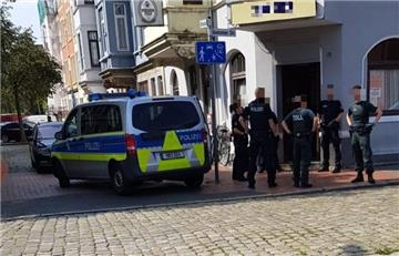 Razzia von Polizei und Zoll in Bremerhaven-Lehe.