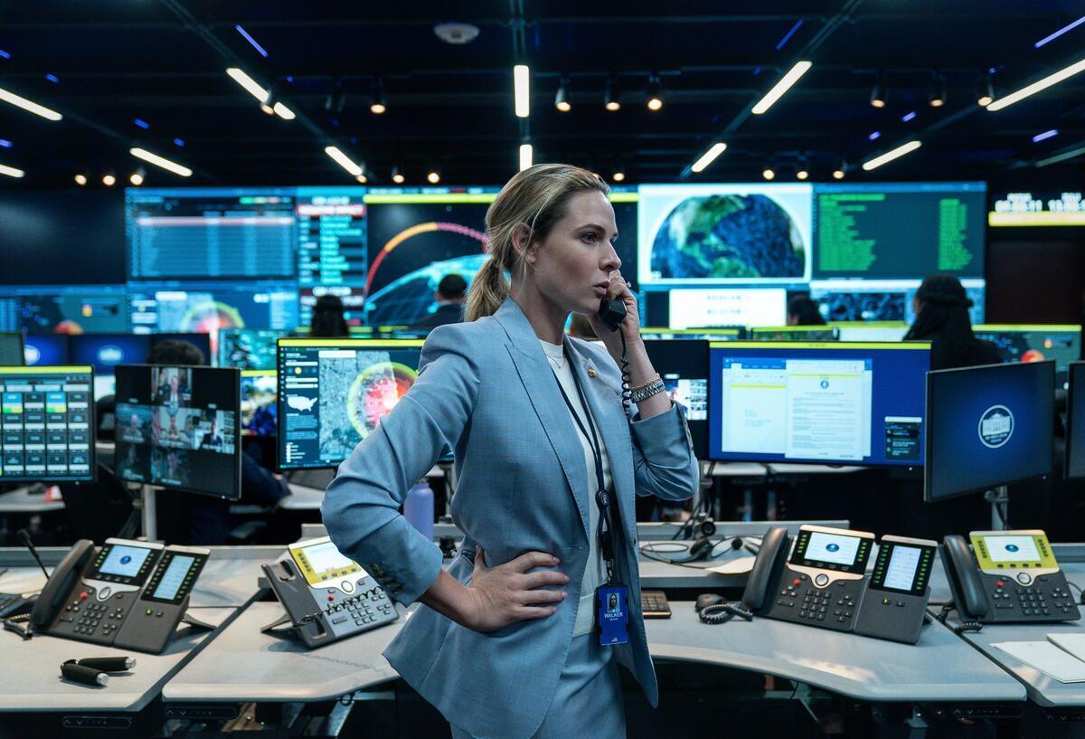 Bombiger Start für Atomraketen-Thriller Rebecca Ferguson als Captain Olivia Walker in einer Szene des Films „A House of Dynamite“. (Handout)