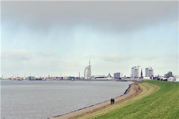 Regenwolken werden am Wochenende über Bremerhaven aufziehen.